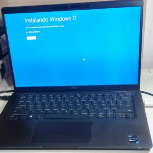 Laptop Dell latitude intel core i7 11va Gen